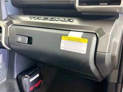 2026 Toyota Tacoma 4WD - Photo 30