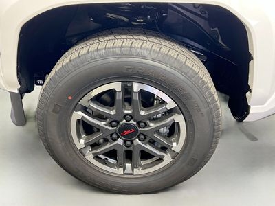 2026 Toyota Tacoma 4WD - Photo 11