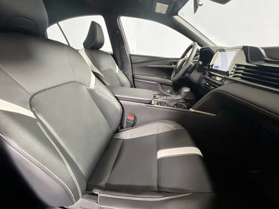 2026 Toyota Camry — photo 27 view