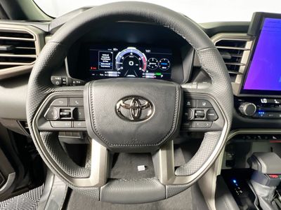 2026 Toyota Tundra 4WD - Photo 15