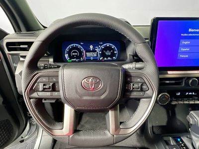 2025 Toyota Tacoma 4WD - Photo 15