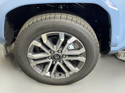 2026 Toyota 4Runner - Photo 11