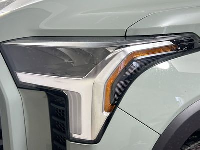 2026 Toyota Tundra 4WD - Photo 9