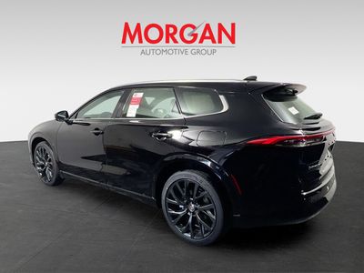 2026 Toyota Crown Signia - Photo 5