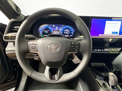 2026 Toyota Crown Signia - Photo 15