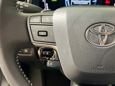 2026 Toyota Camry — photo 16 view