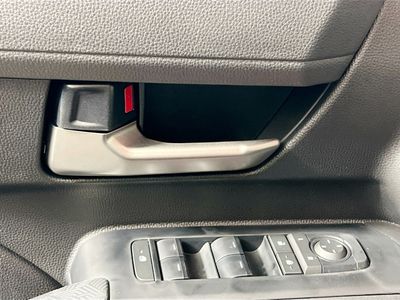 2026 Toyota Tacoma 4WD - Photo 14
