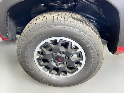2026 Toyota Tacoma 4WD - Photo 11