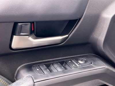 2026 Toyota Tacoma 4WD - Photo 14