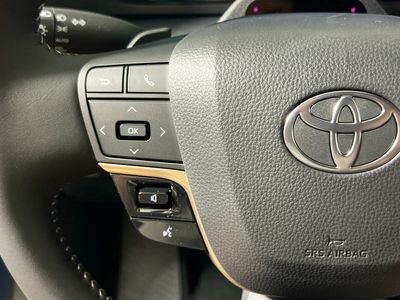 2026 Toyota Crown Signia - Photo 16