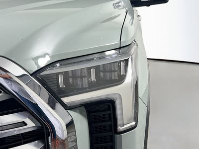 2026 Toyota Tundra 4WD - Photo 9