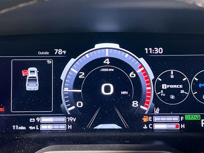 2026 Toyota Tundra 4WD - Photo 19