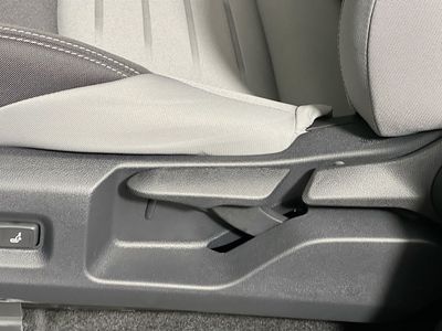 2026 Toyota Tacoma 4WD - Photo 13