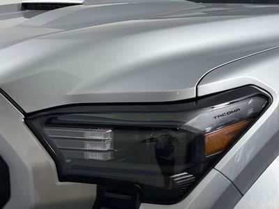2026 Toyota Tacoma 4WD - Photo 9