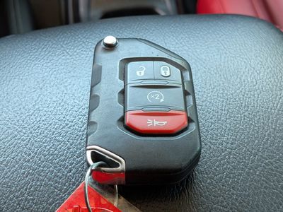 2024 Jeep Wrangler — photo 35 view