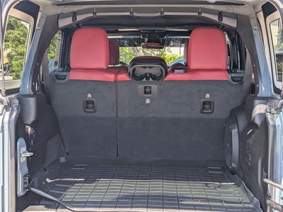 2024 Jeep Wrangler — photo 13 view