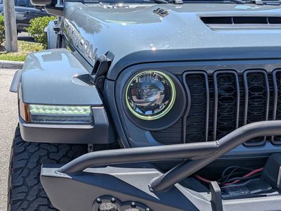 2024 Jeep Wrangler — photo 10 view