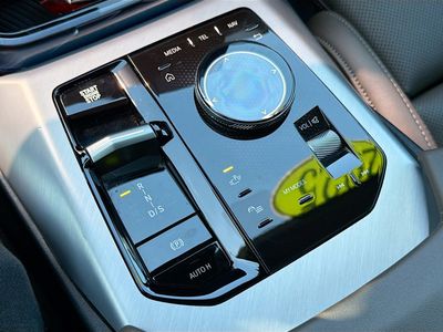 2025 BMW X3 - Photo 29