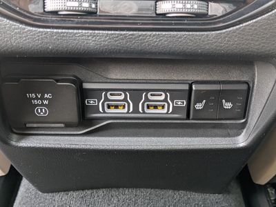 2025 Jeep Grand Cherokee - Photo 17