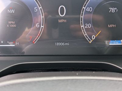 2025 Jeep Grand Cherokee - Photo 30