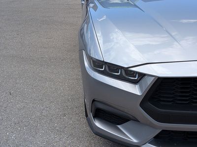 2024 Ford Mustang - Photo 10