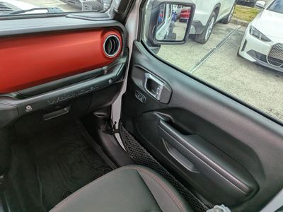 2020 Jeep Wrangler Unlimited - Photo 18