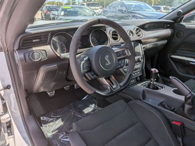 2017 Ford Mustang - Photo 21