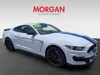 2017 Ford Mustang - Photo 2