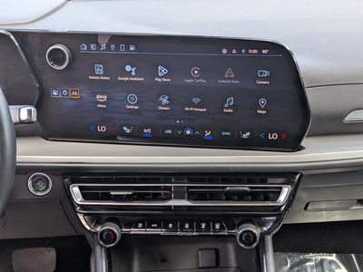 2024 Chevrolet Traverse - Photo 20