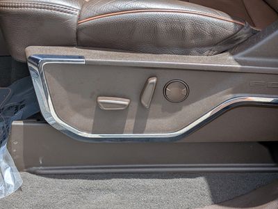 2023 Ford Super Duty F-350 SRW — photo 22 view