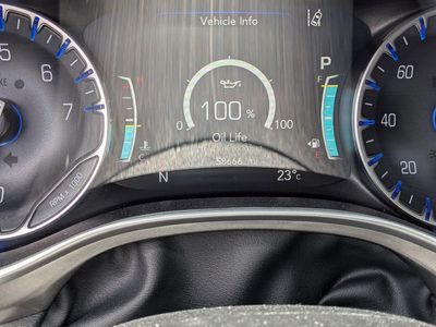 2024 Chrysler Pacifica - Photo 29