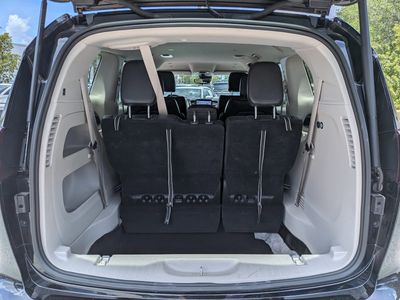 2024 Chrysler Pacifica - Photo 13