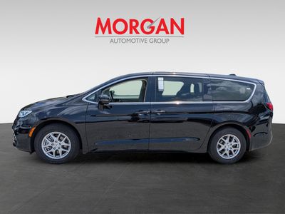 2024 Chrysler Pacifica - Photo 7