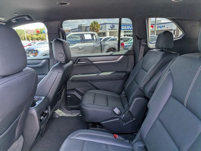 2024 GMC Acadia - Photo 15