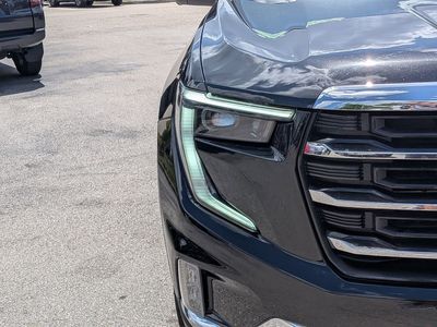 2024 GMC Acadia - Photo 9