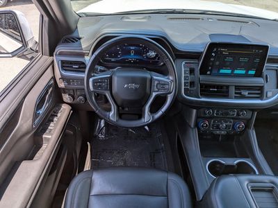 2023 Chevrolet Suburban - Photo 18