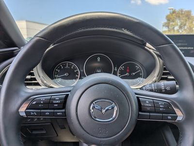 2025 Mazda Mazda3 Hatchback - Photo 25