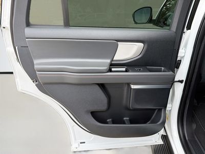 2025 Ford Expedition - Photo 46