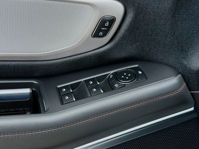 2025 Ford Expedition - Photo 25