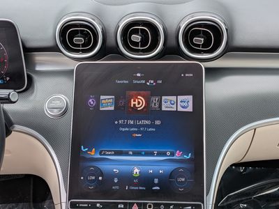 2025 Mercedes-Benz C-Class - Photo 19