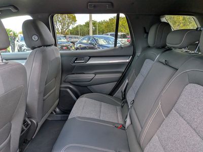 2025 GMC Terrain - Photo 15
