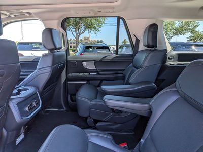 2025 Ford Expedition Max - Photo 15