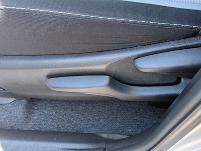 2017 Toyota RAV4 - Photo 21