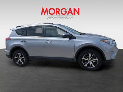 2017 Toyota RAV4 - Photo 3