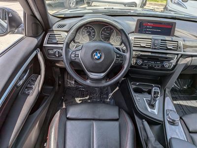 2018 BMW 3 Series - Photo 18
