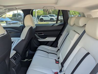 2026 Mazda CX-50 - Photo 15