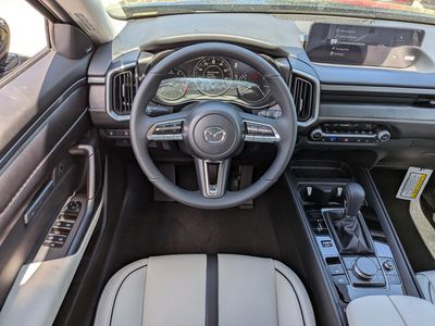 2026 Mazda CX-50 - Photo 18