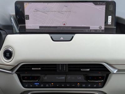 2026 Mazda CX-90 - Photo 16