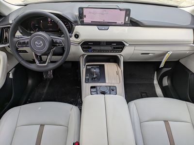 2026 Mazda CX-90 - Photo 13