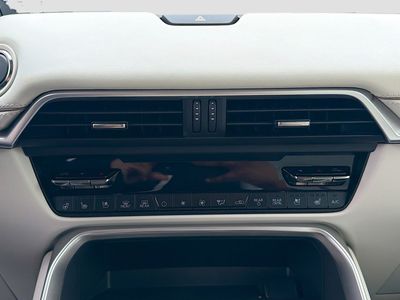 2026 Mazda CX-90 - Photo 37